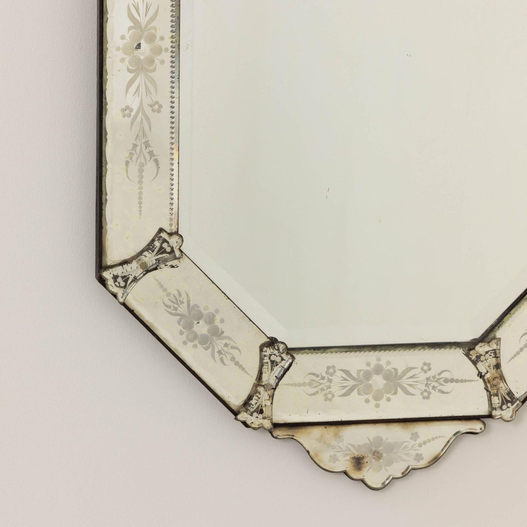 6_2234_19th_century_Italian_Venetian_etched_mirror_009