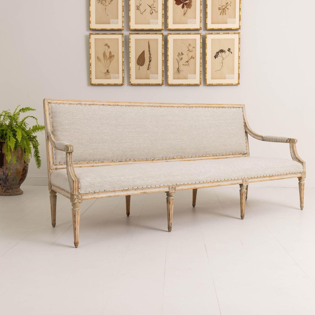6_2238_18th_century_swedish_gustavian_sofa_bench_in_original_paint_by_johan_lindgren_021