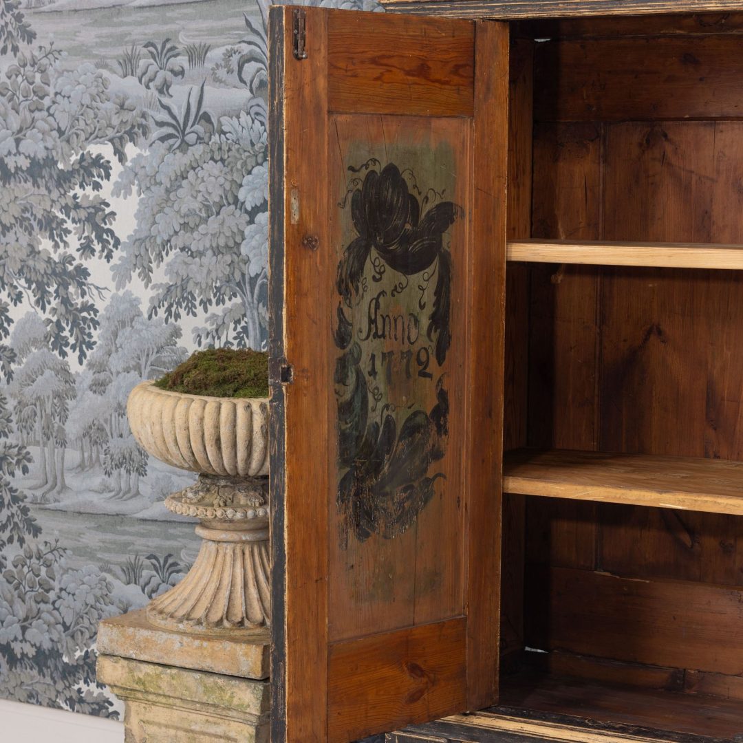 6_2289_18th_century_Swedish_Baroque_painted_linen_press_cabinet-0006