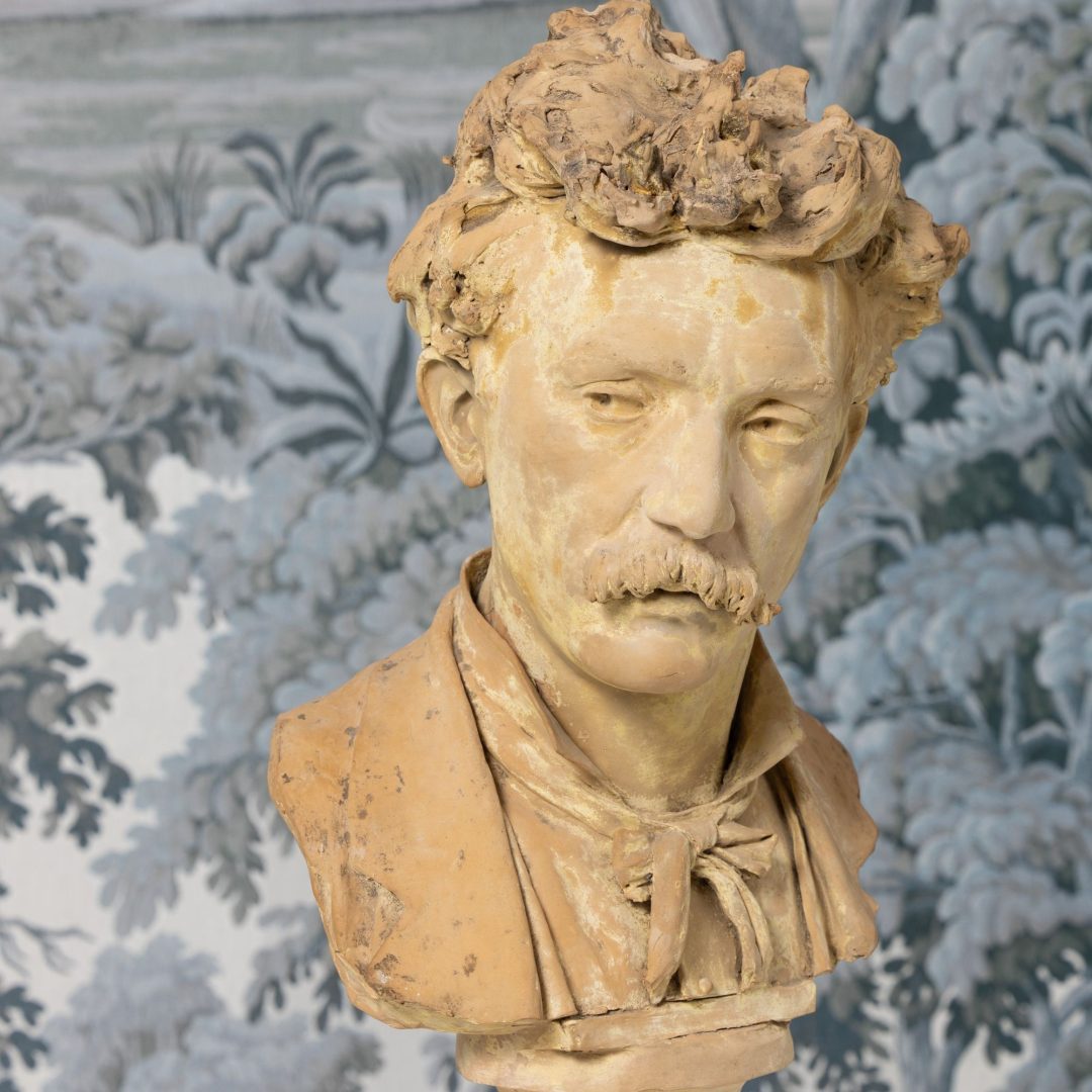 6_2313_18th_century_French_yellow_terracotta_bust-0007