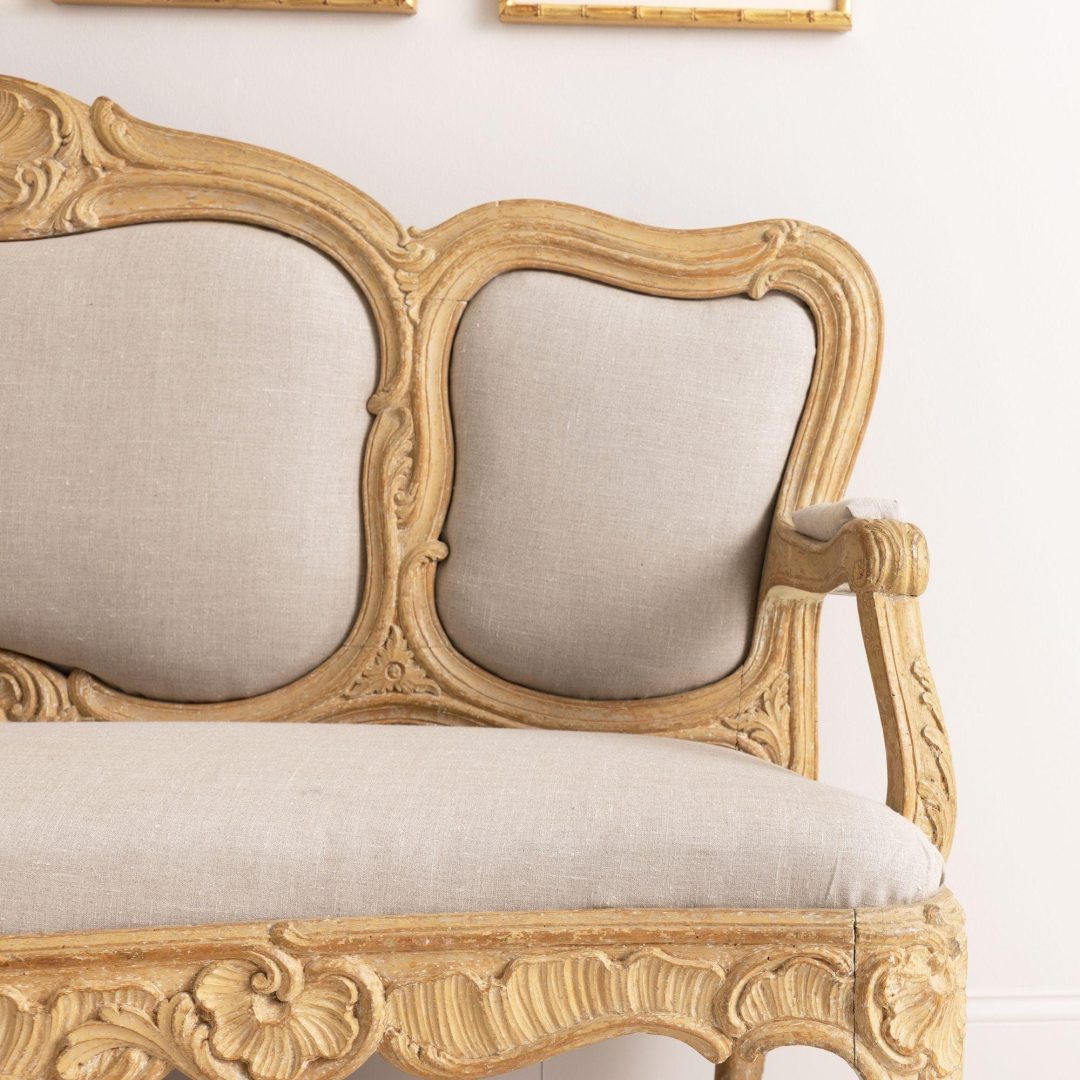 7_2129_18th_century_swedish_original_paint_rococo_sofa_bench_settee_9