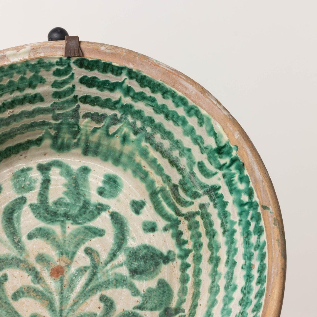 7_2134_19th_century_Spanish_large_Fajalauza_lebrillo_from_Granada_031