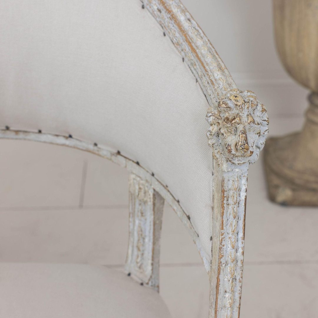 7_2165_19th_century_swedish_gustavian_pair_of_painted_barrel_back_arm_chairs_006