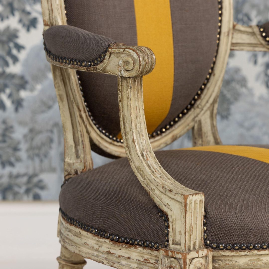 7_2226_B_18th_century_French_Louis_XVI_fauteuil_in_original_paint-0008