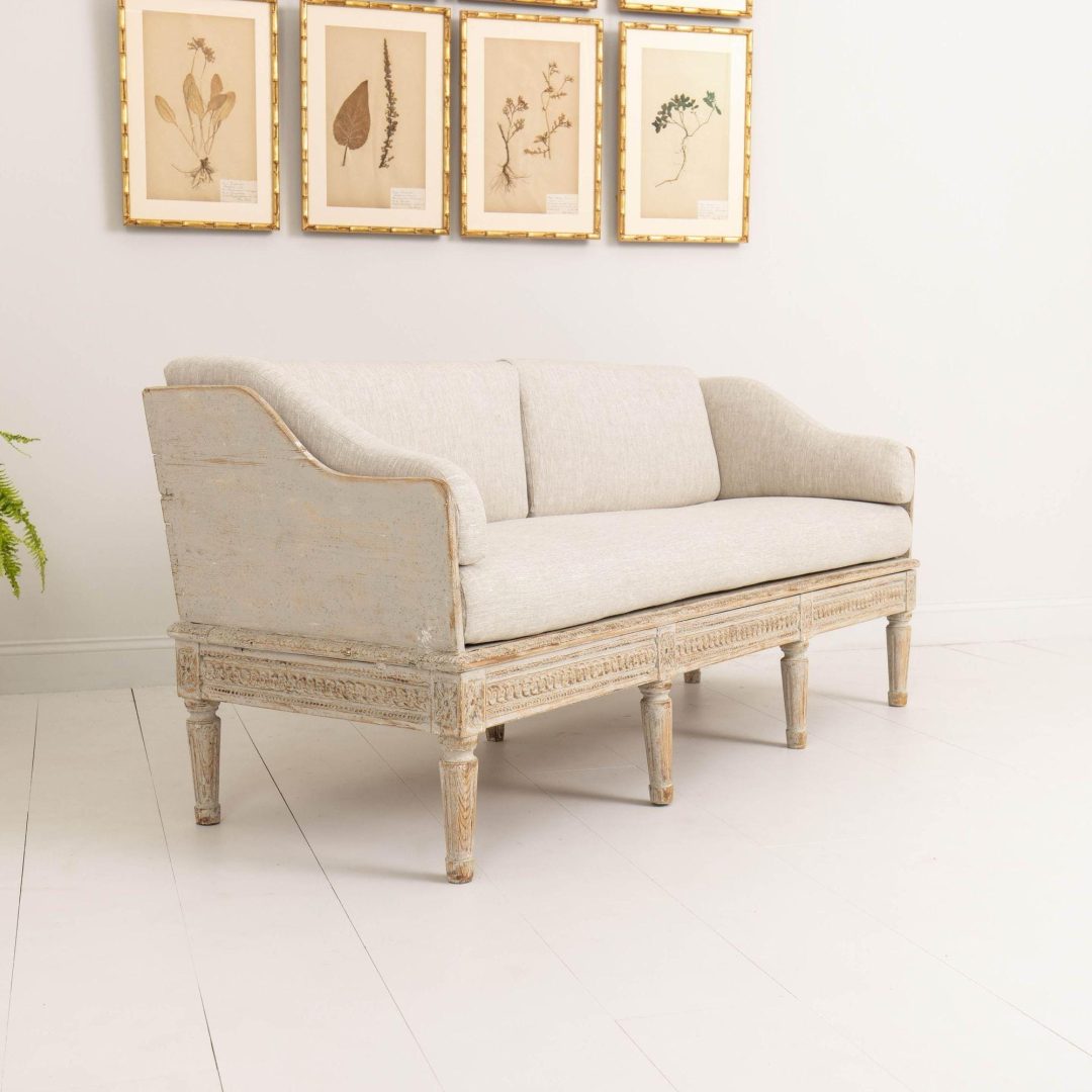 7_2231_18th_century_swedish_gustavian_period_trag_sofa_013