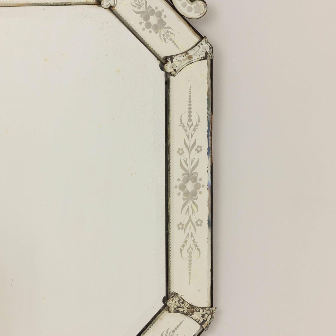 7_2234_19th_century_Italian_Venetian_etched_mirror_008