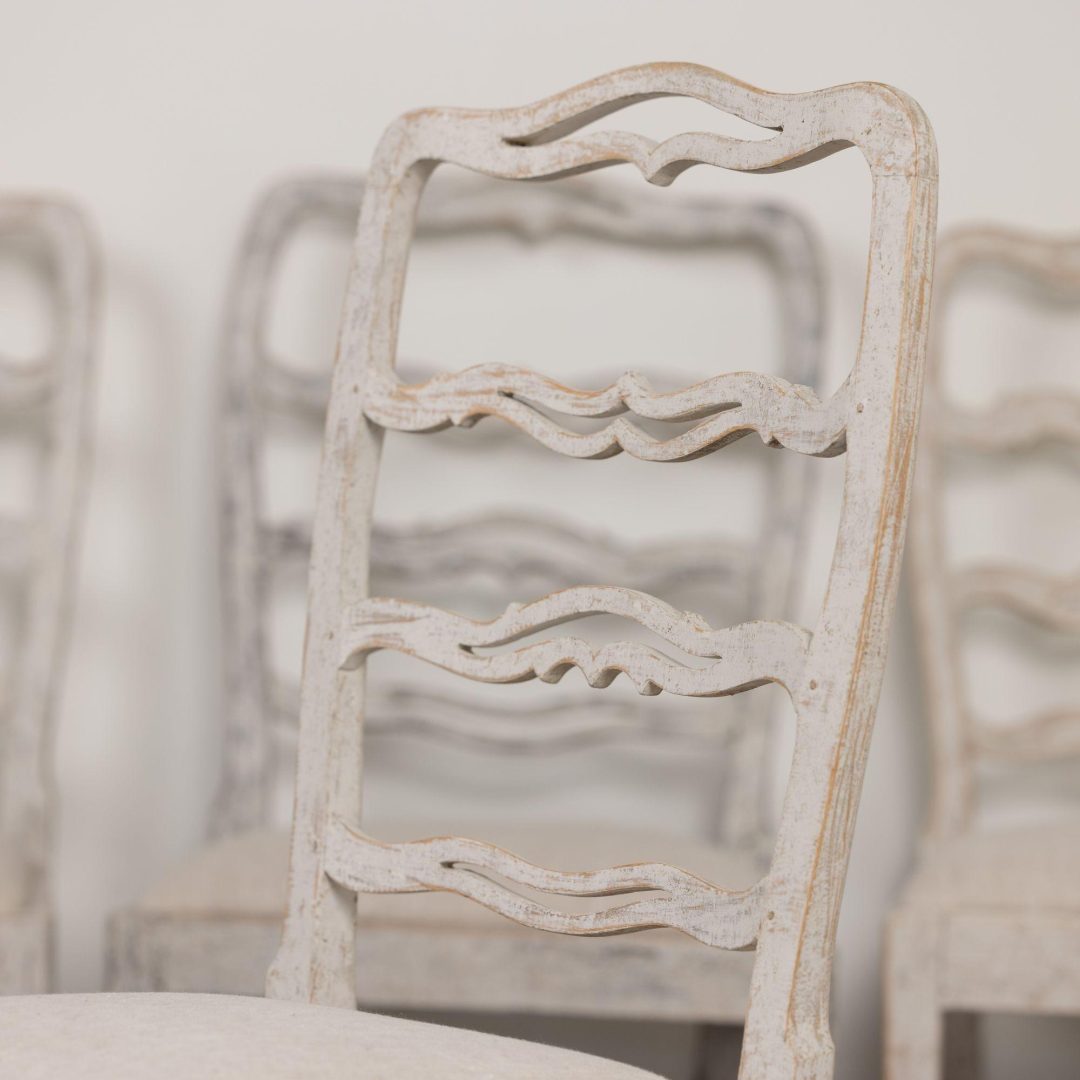 7_850_set_of_six_19th_century_Swedish_Gustavian_chairs_017