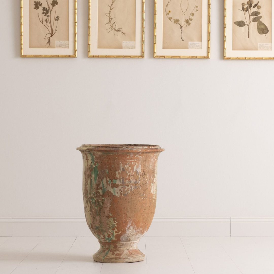 8_2072_19th_century_french_anduze_pot_10_1
