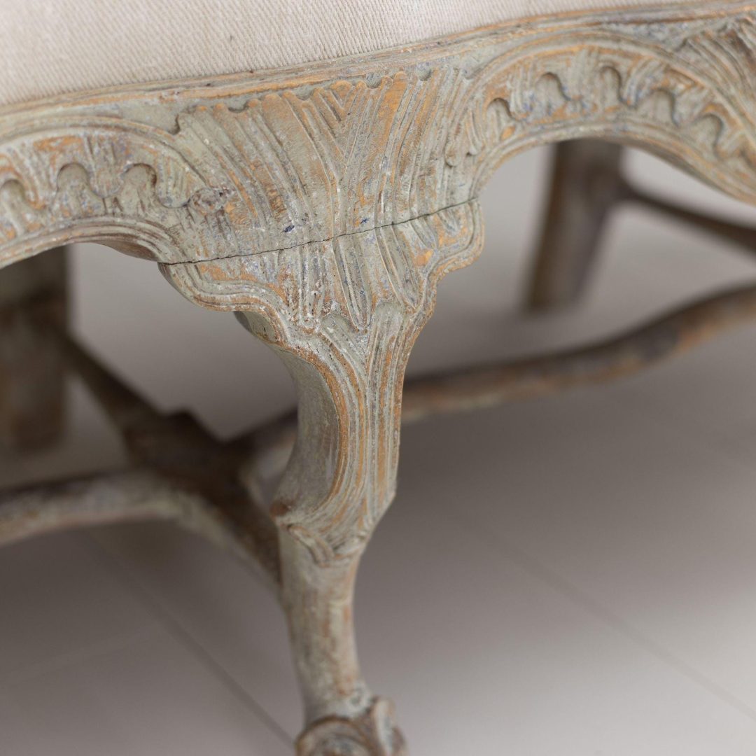 8_2087_18th_century_swedish_rococo_original_paint_sofa_bench_settee_8