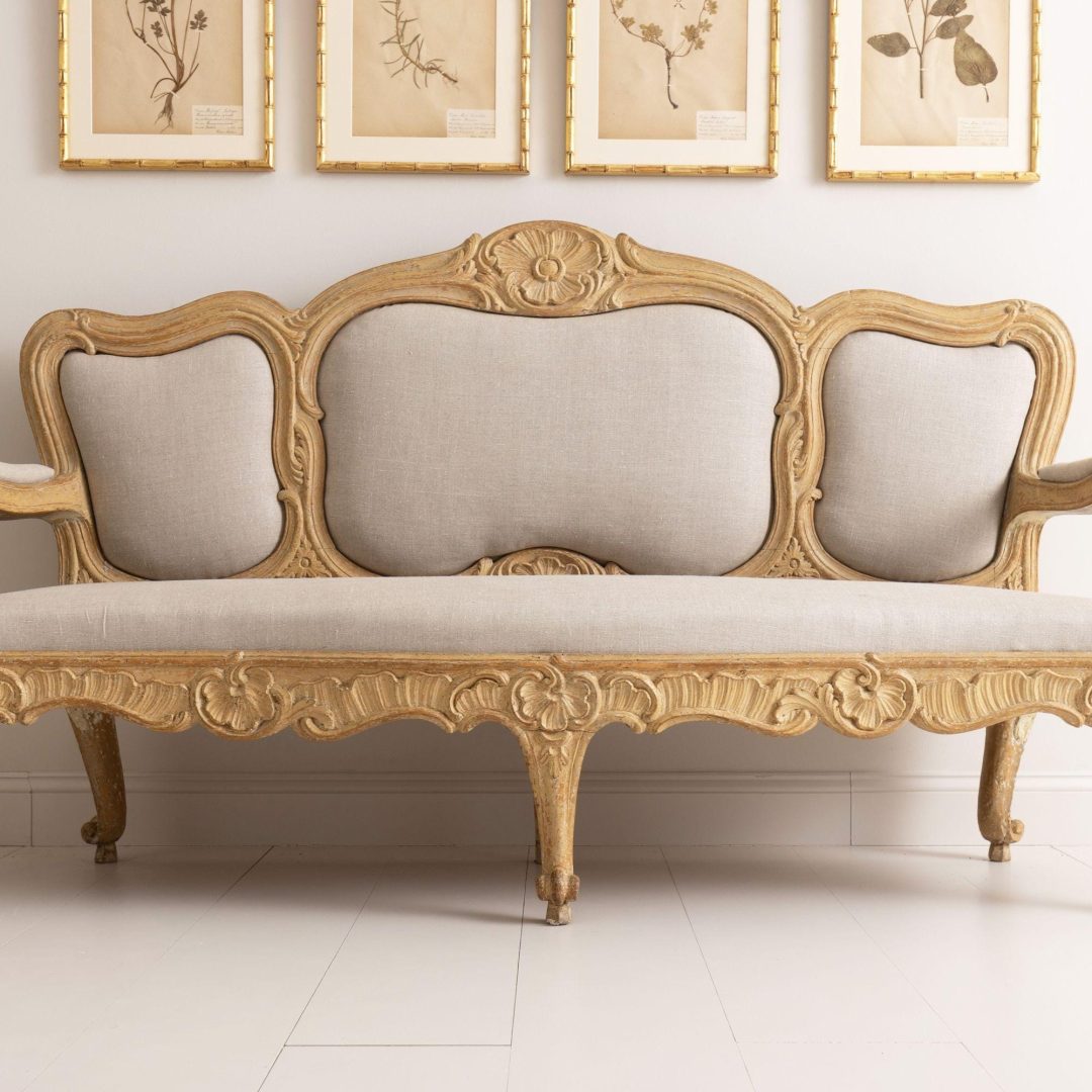 8_2129_18th_century_swedish_original_paint_rococo_sofa_bench_settee_6