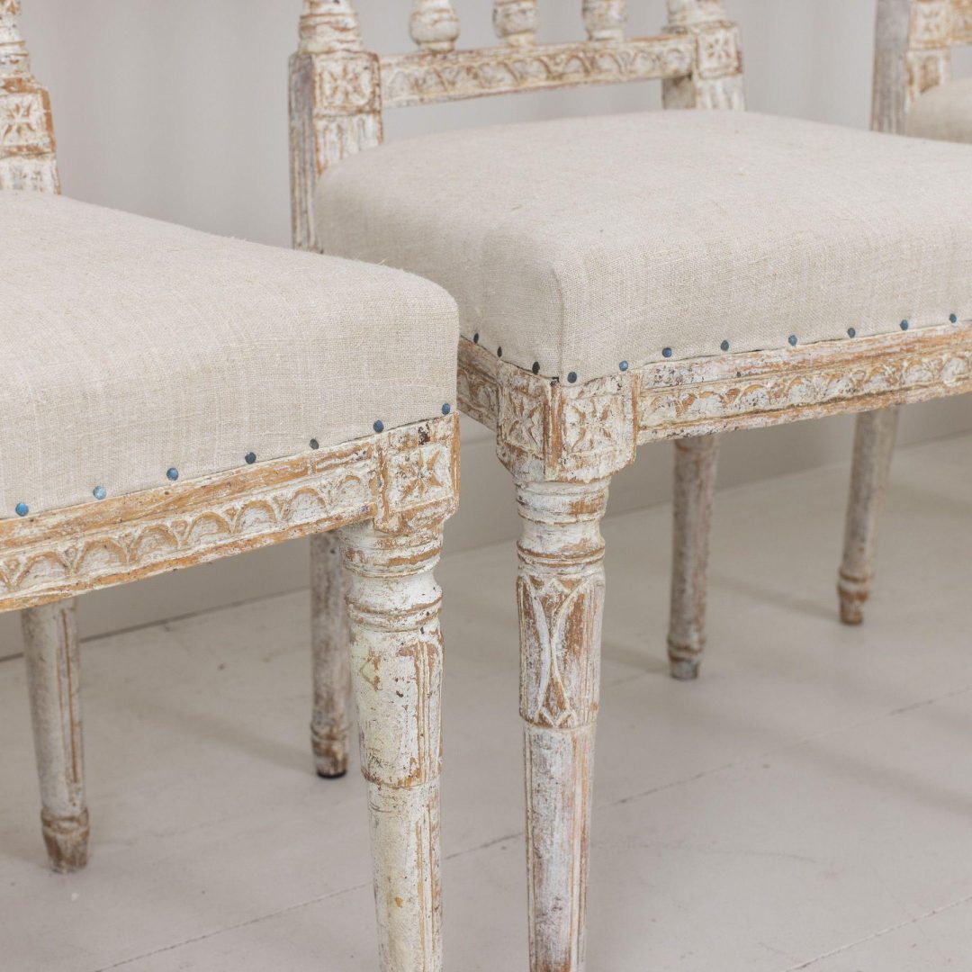 8_2143_19th_century_swedish_gustavian_period_set_of_six_dining_chairs_in_original_paint_012