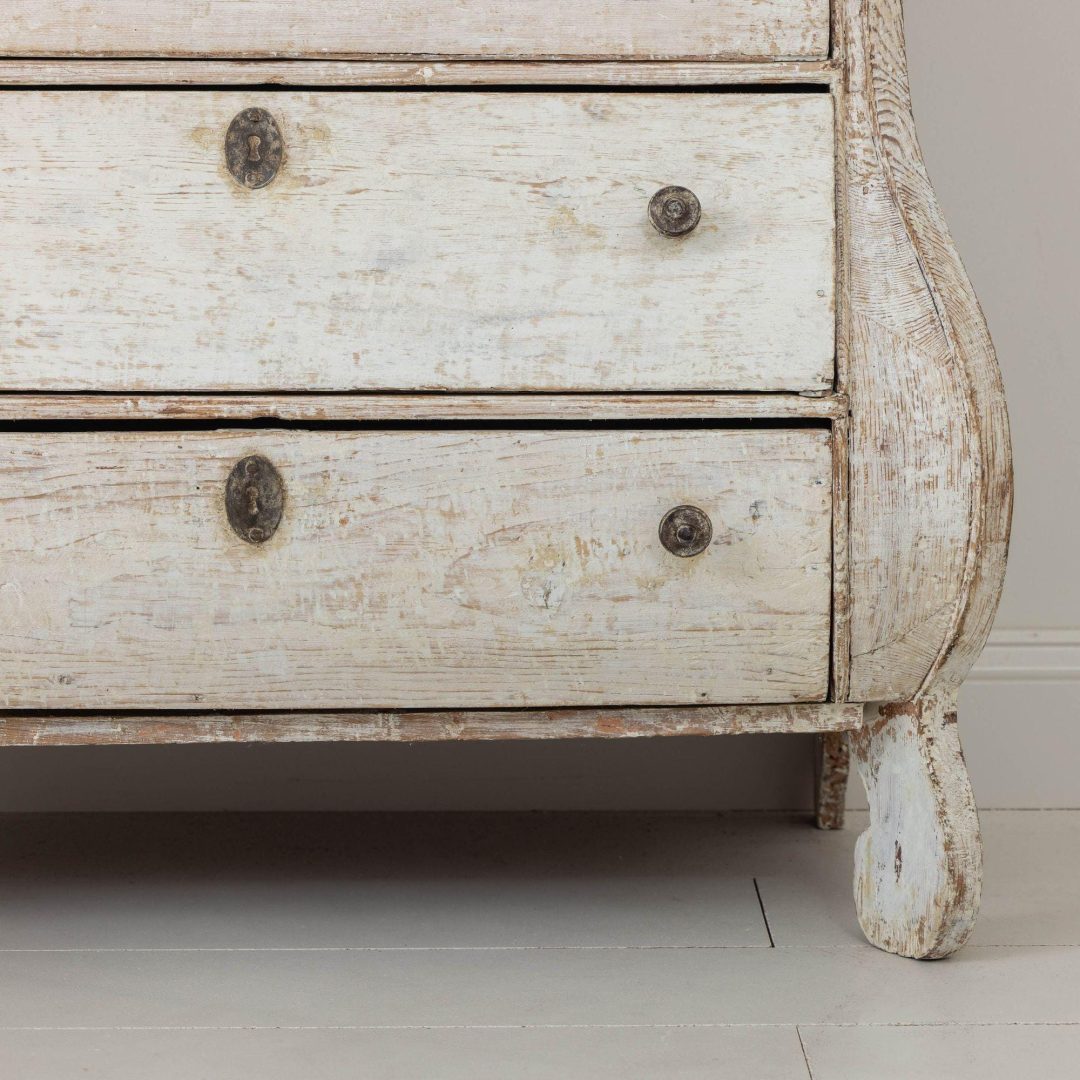 8_2156_19th_century_dutch_commode_in_original_paint_012