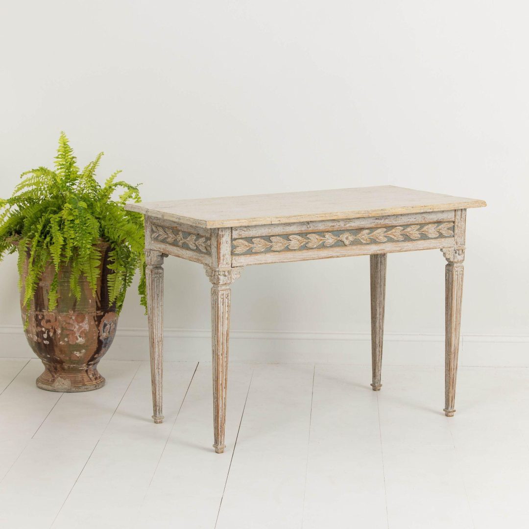 8_2194_18th_century_Swedish_Gustavian_painted_console_table_013