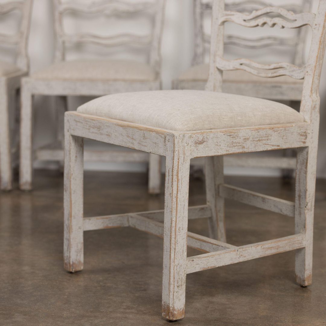 8_850_set_of_six_19th_century_Swedish_Gustavian_chairs_018