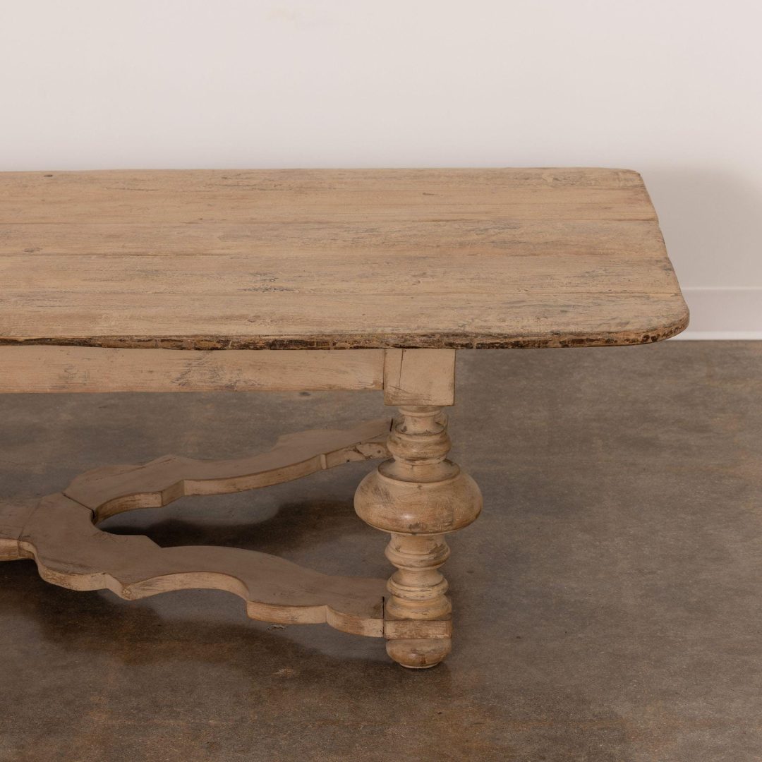 9_1807_18th_century_Italian_pine_painted_coffee_table_04