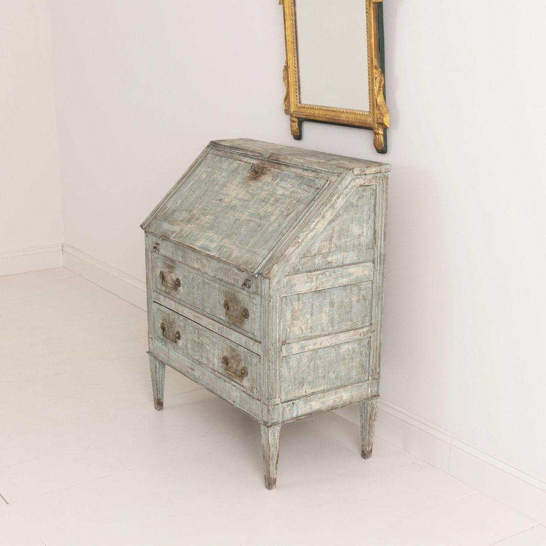 9_2055_18th_century_painted_french_secretary_desk_12
