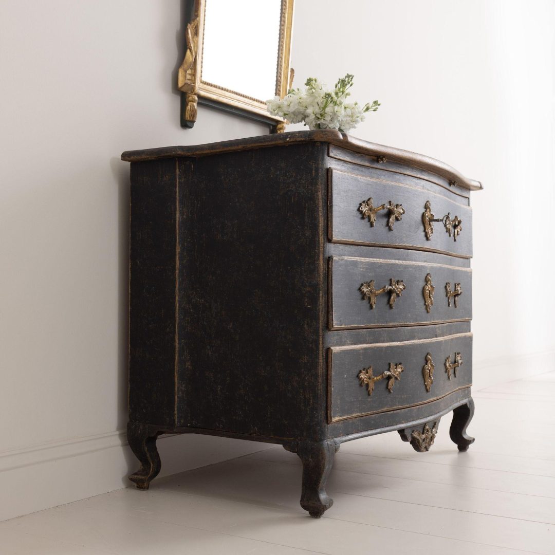 9_2093_18th_century_swedish_rococo_black_painted_chest_commode_16