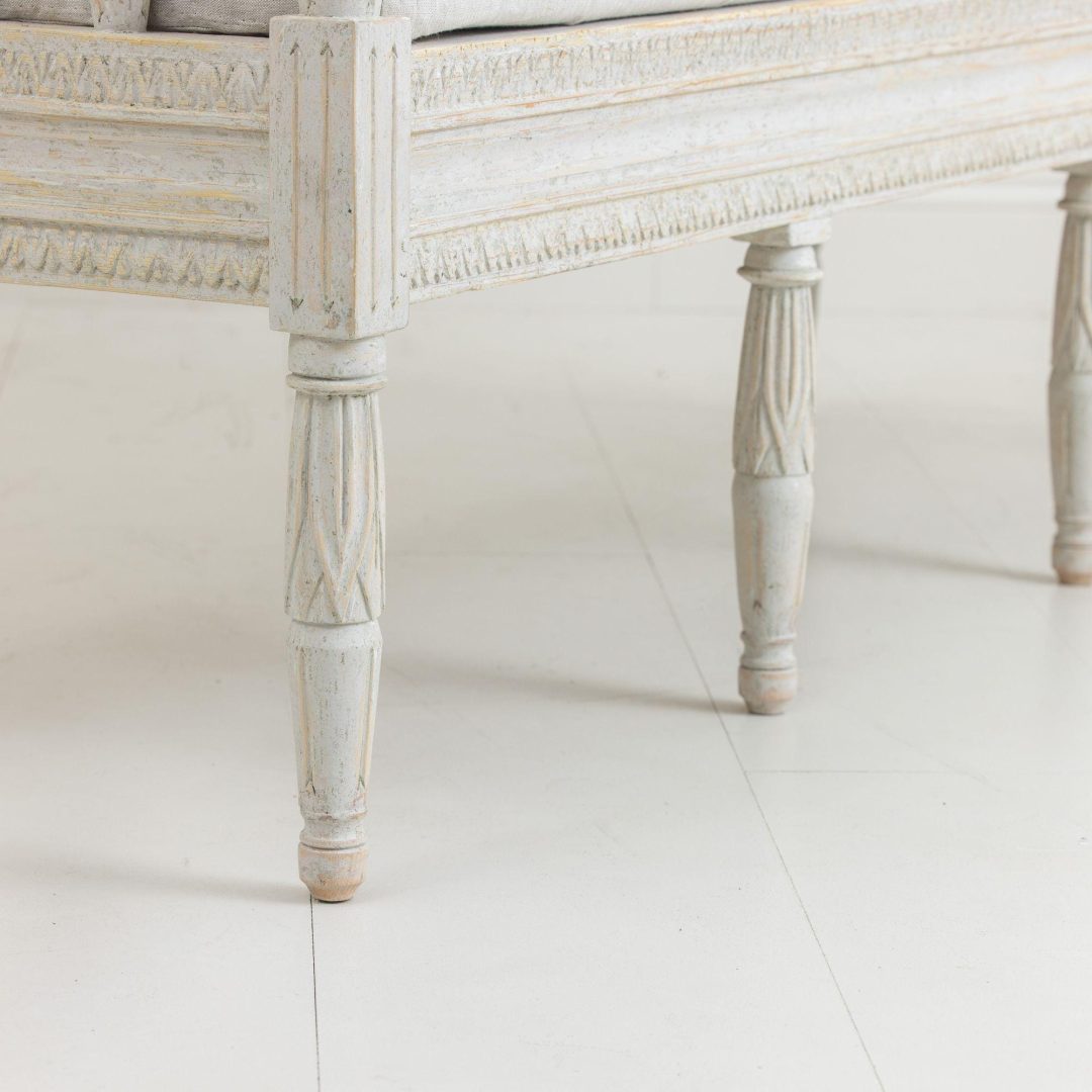 9_2097_19th_century_swedish_gustavian_pair_painted_benches_sofas_dalarna_040