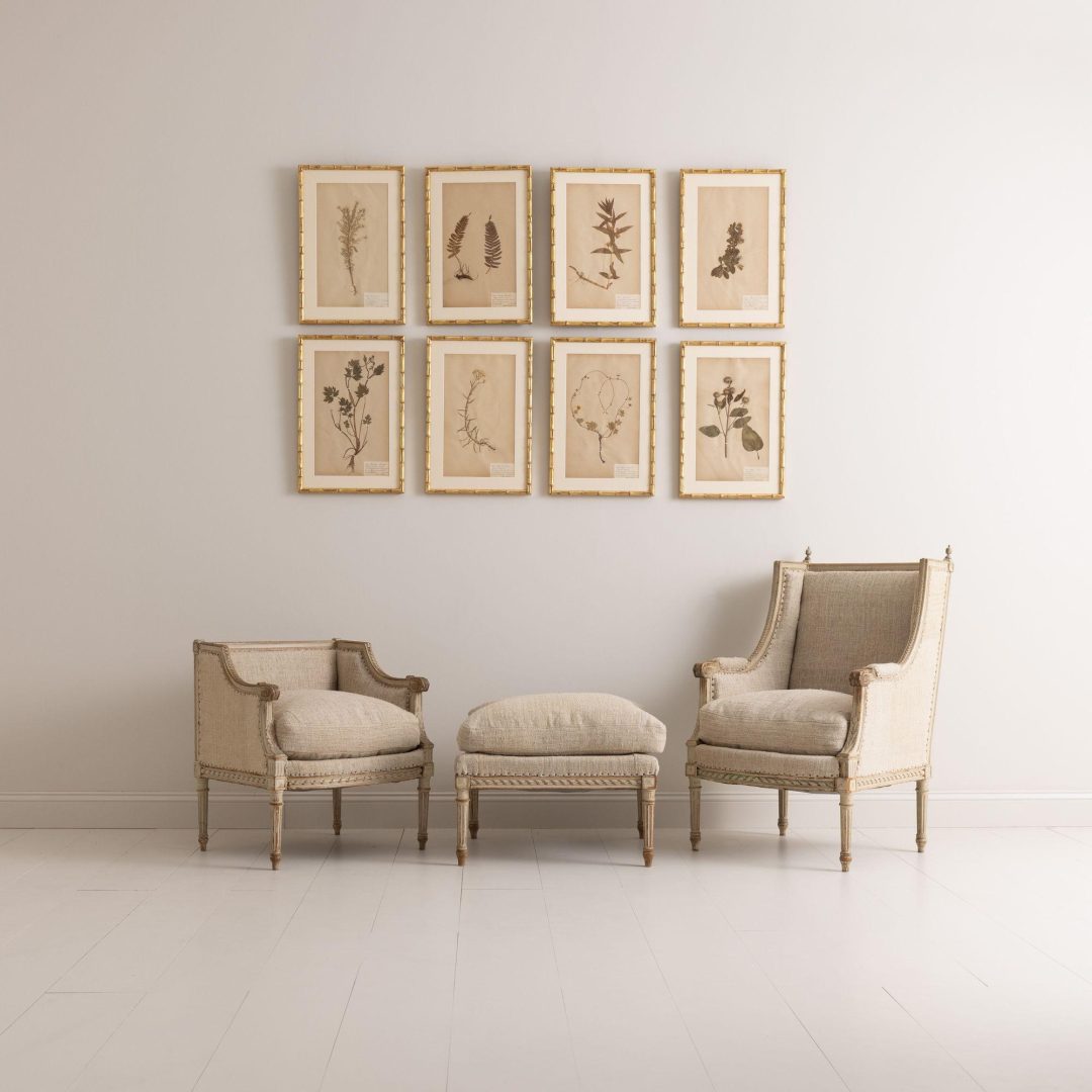 9_2116_19th_century_french_duchesse_brisee_pair_original_paint_chairs_ottoman_16