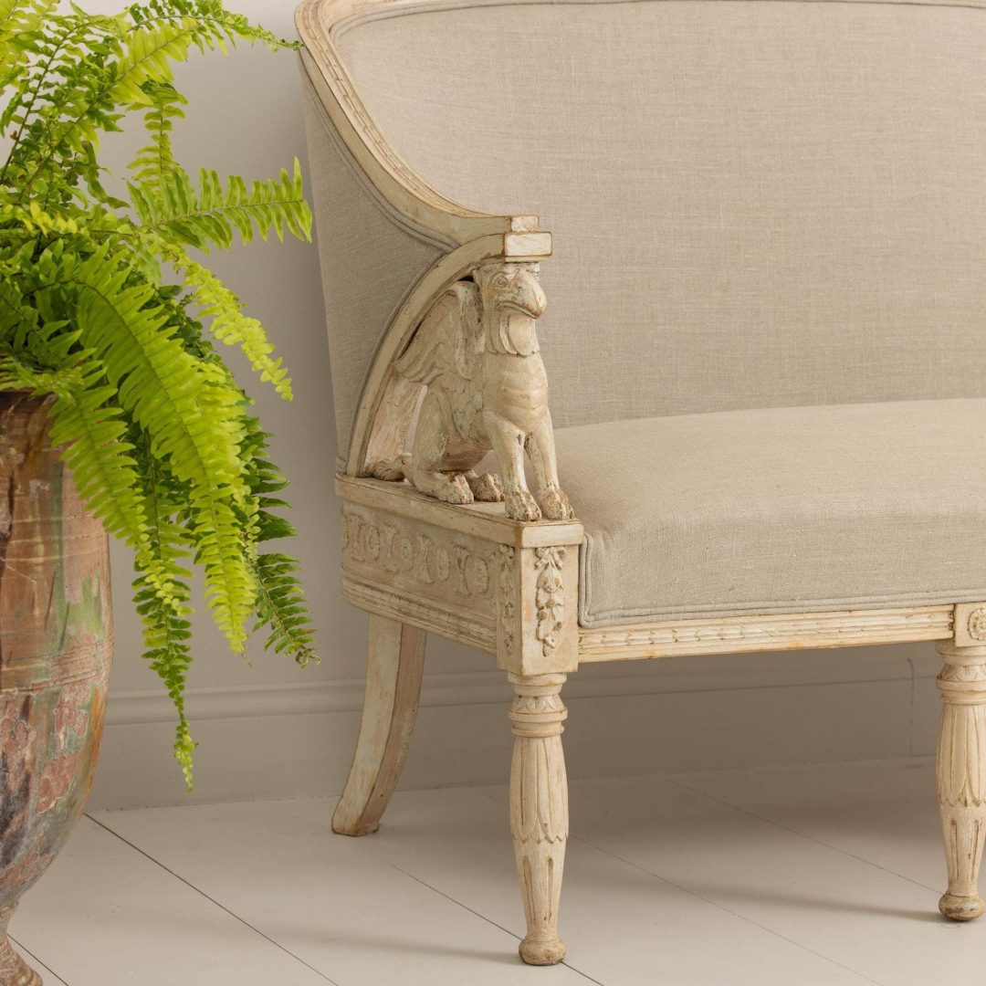 9_2235_Swedish_Gustavian_sofa_with_griffins_in_original_paint_002