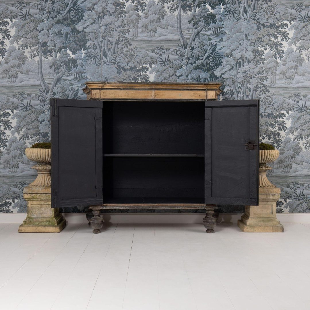 9_700_18th_century_italian_baroque_style_painted_armoire_cabinet_016