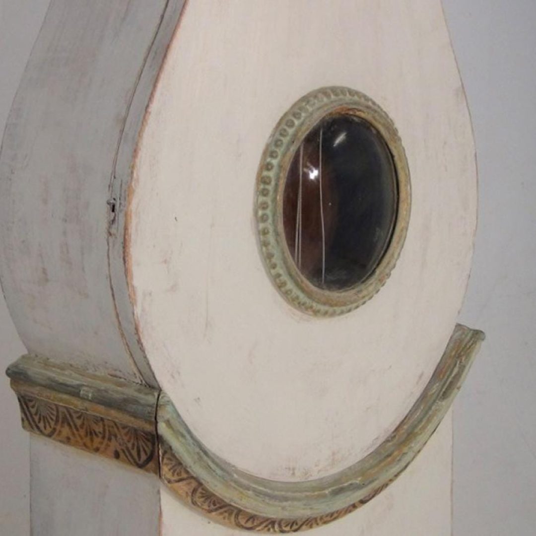 Clock204.jpg