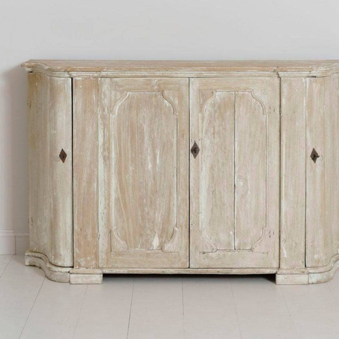 Italian20sideboard202.jpg