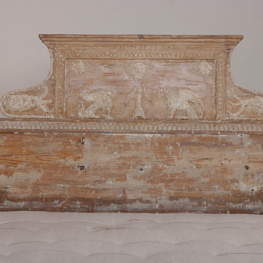 gustavian20sofa2011.jpg
