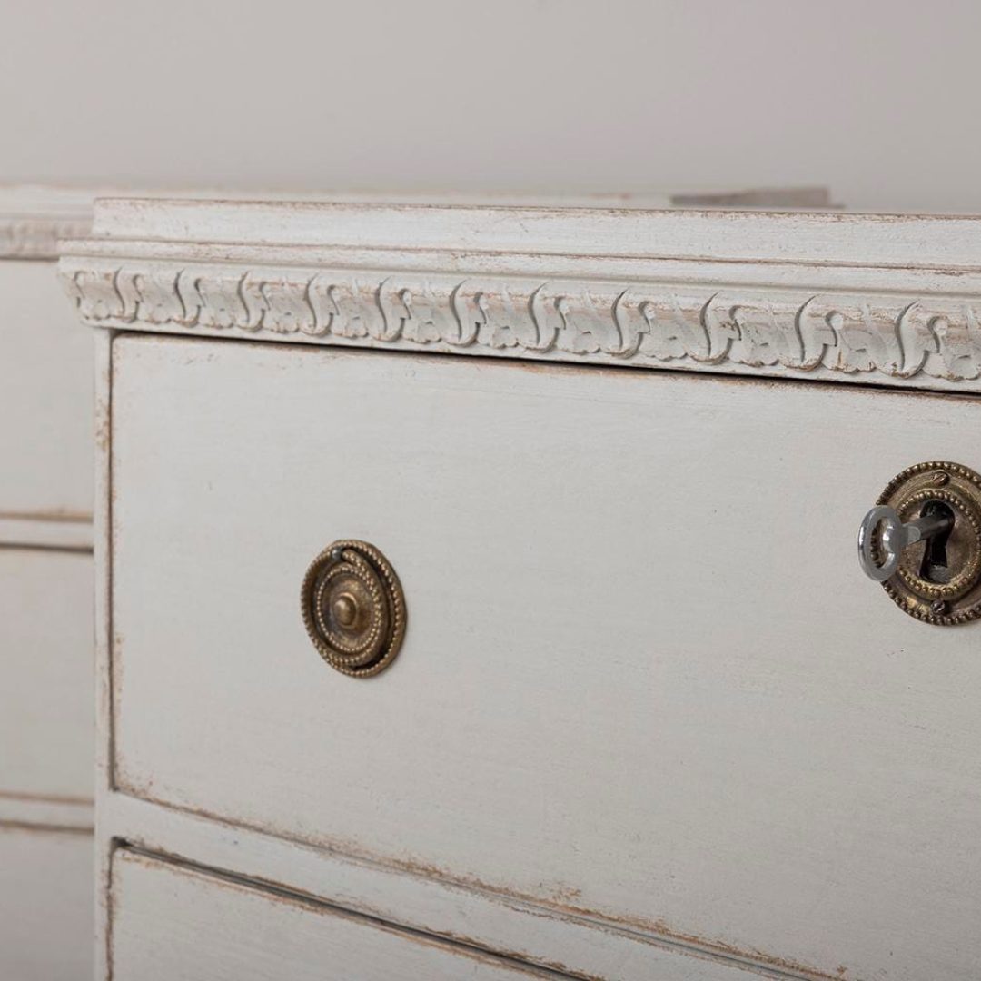 pair20of20chests20220-20MR_0.jpg