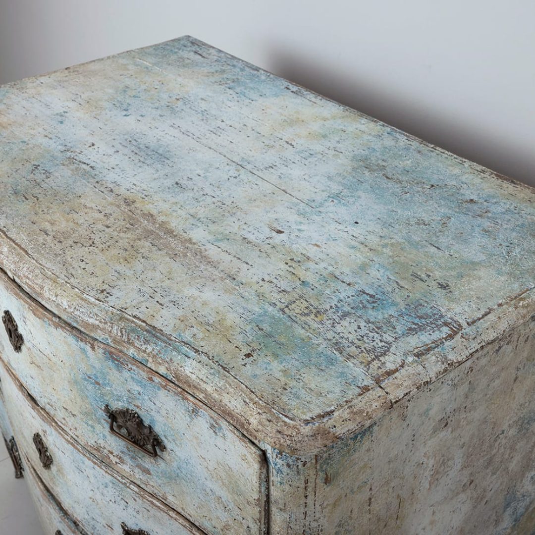 r20commode204_0.jpg
