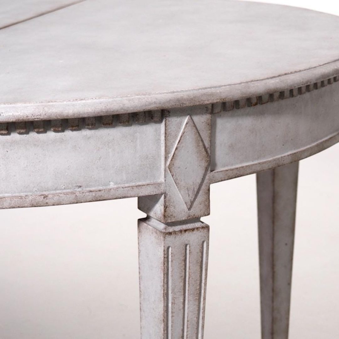 table20g208.jpg